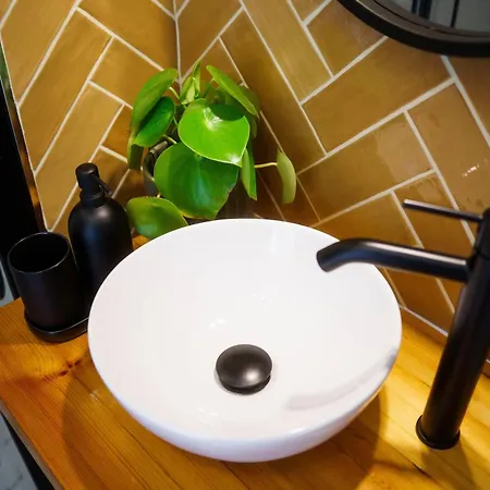 Golden Plaza 아파트 코라레호