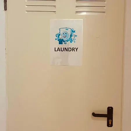 Golden Plaza Appartement *