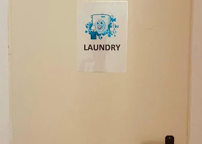 Golden Plaza Apartment *