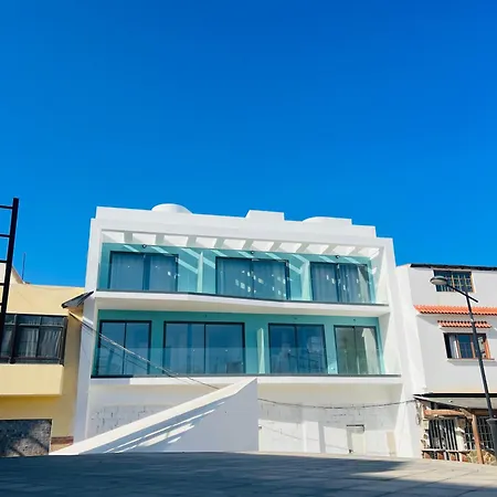 Golden Plaza コラレホ